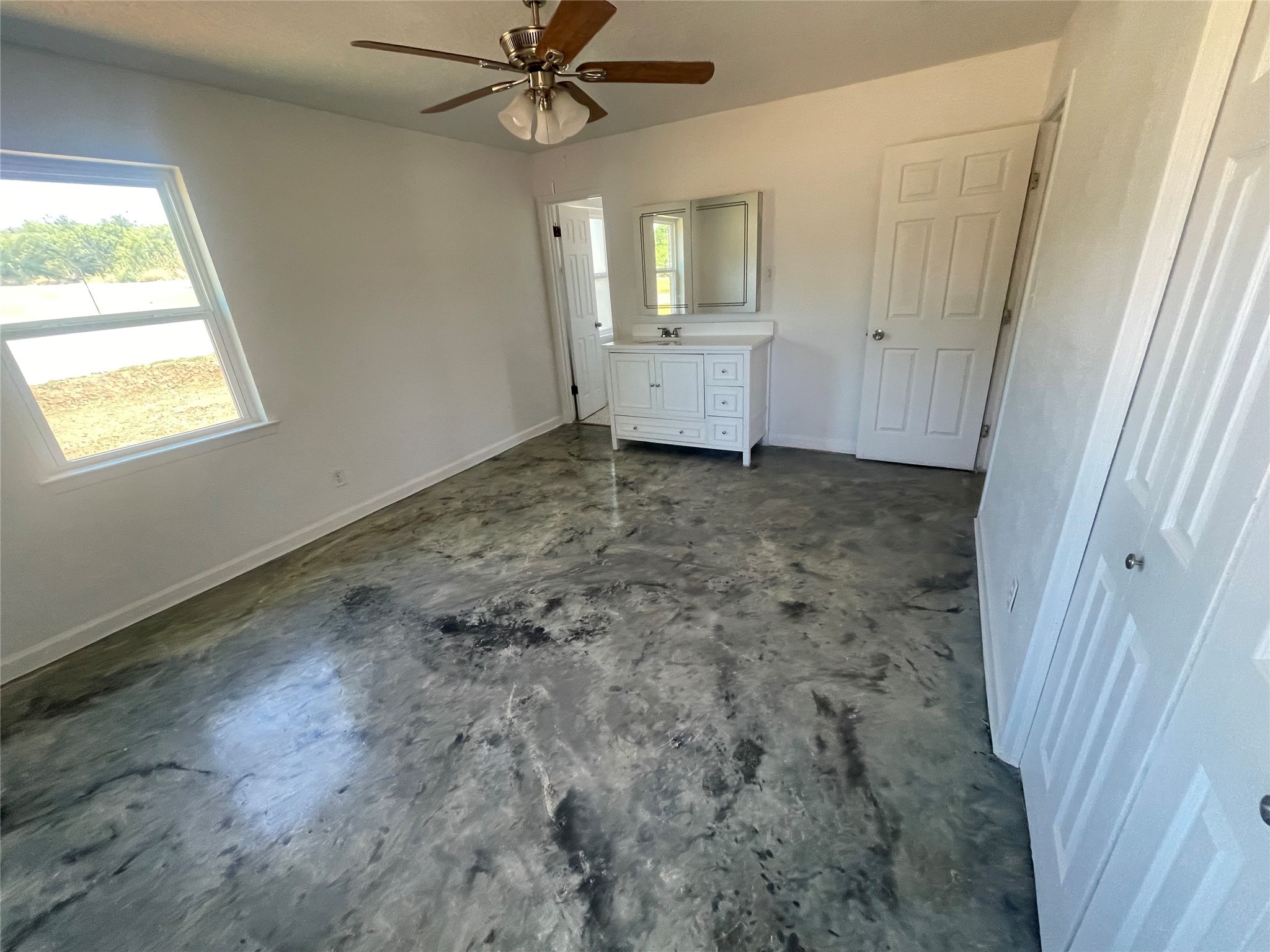 306 S Old Caddo Avenue Breckenridge TX 76424