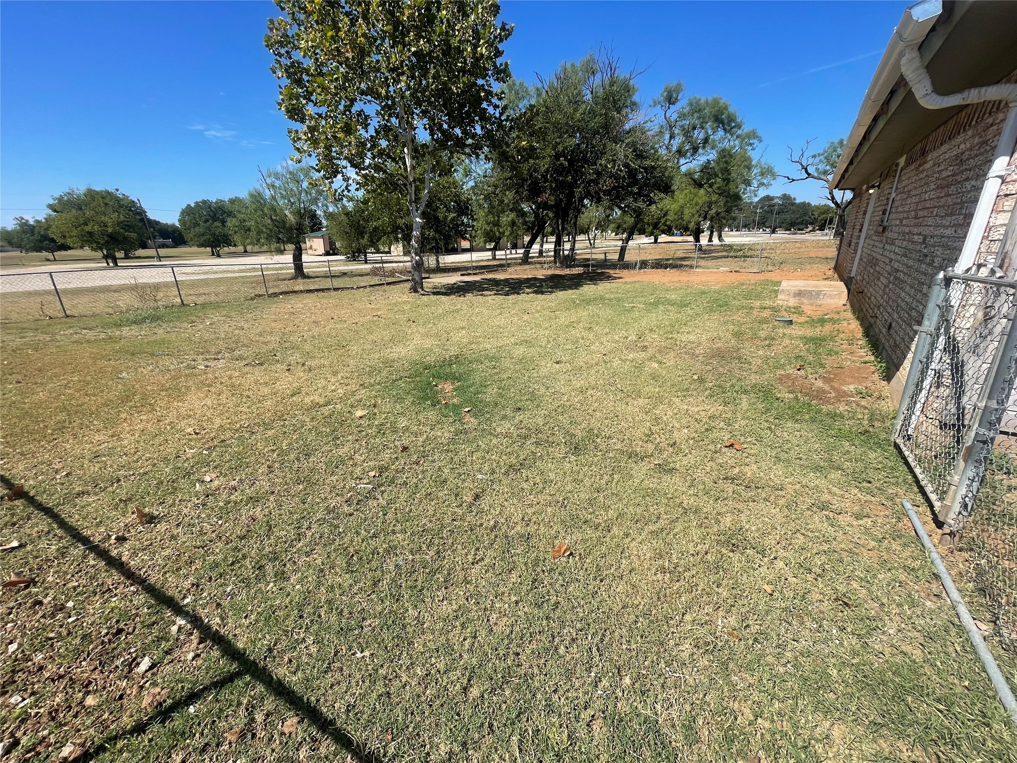 306 S Old Caddo Avenue Breckenridge TX 76424