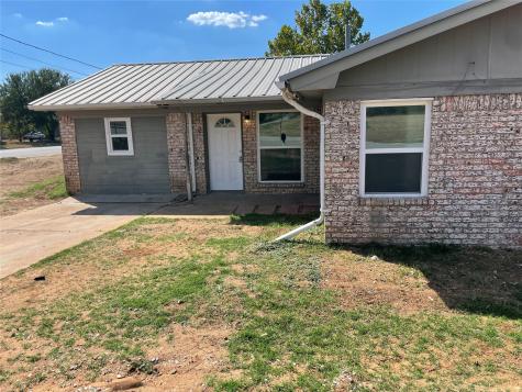 306 S Old Caddo Avenue Breckenridge TX 76424