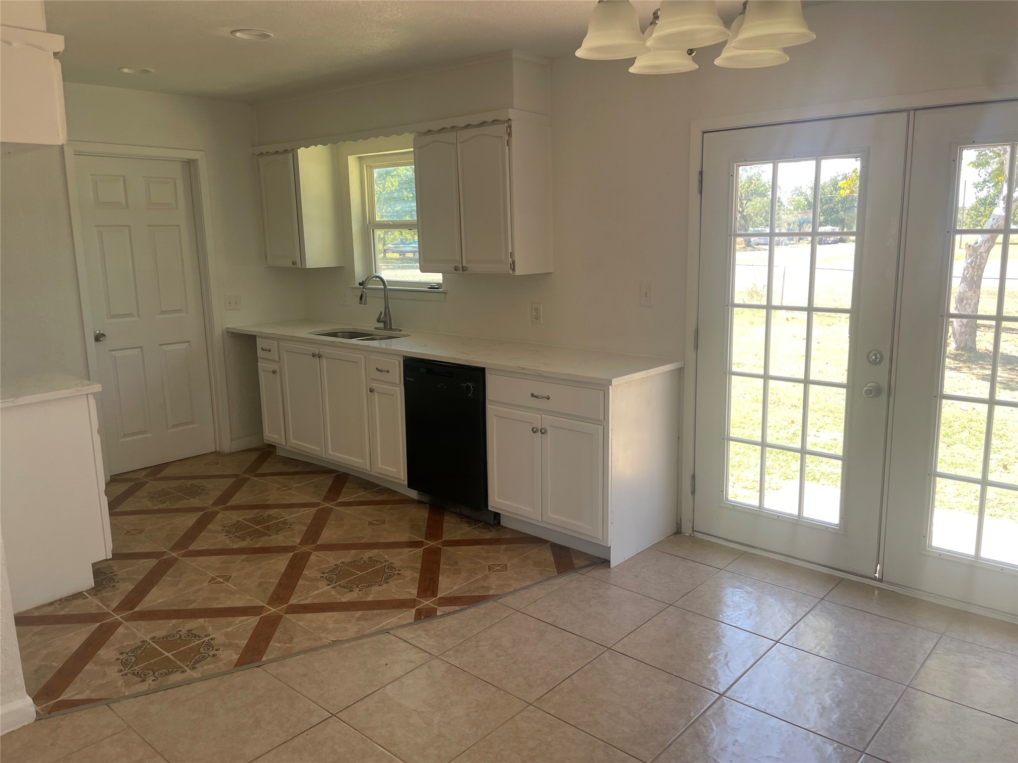 306 S Old Caddo Avenue Breckenridge TX 76424