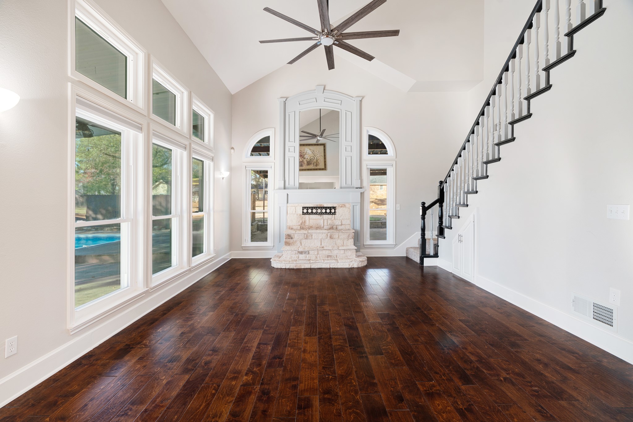 635 Cedar Creek Reno TX 75462