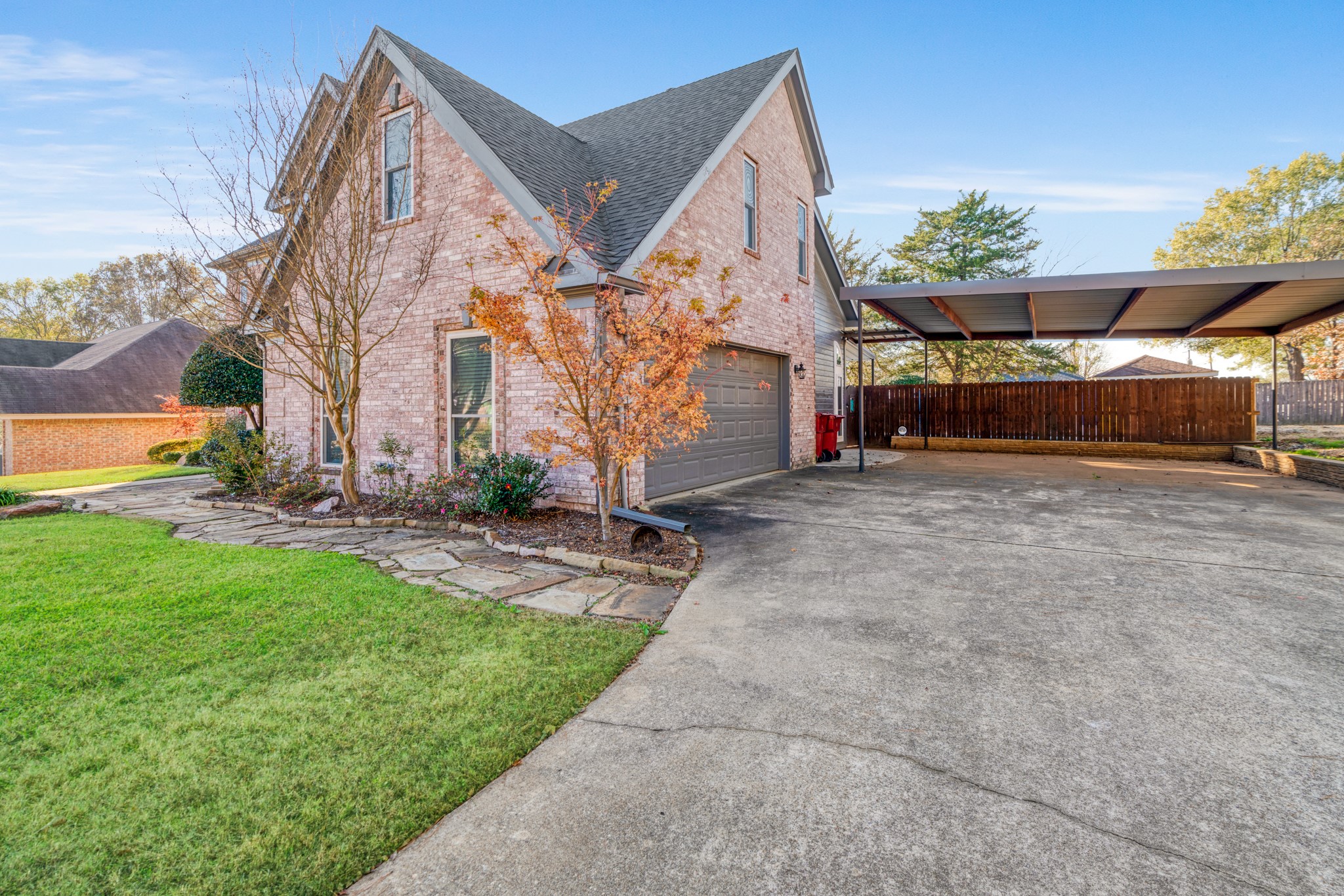 635 Cedar Creek Reno TX 75462