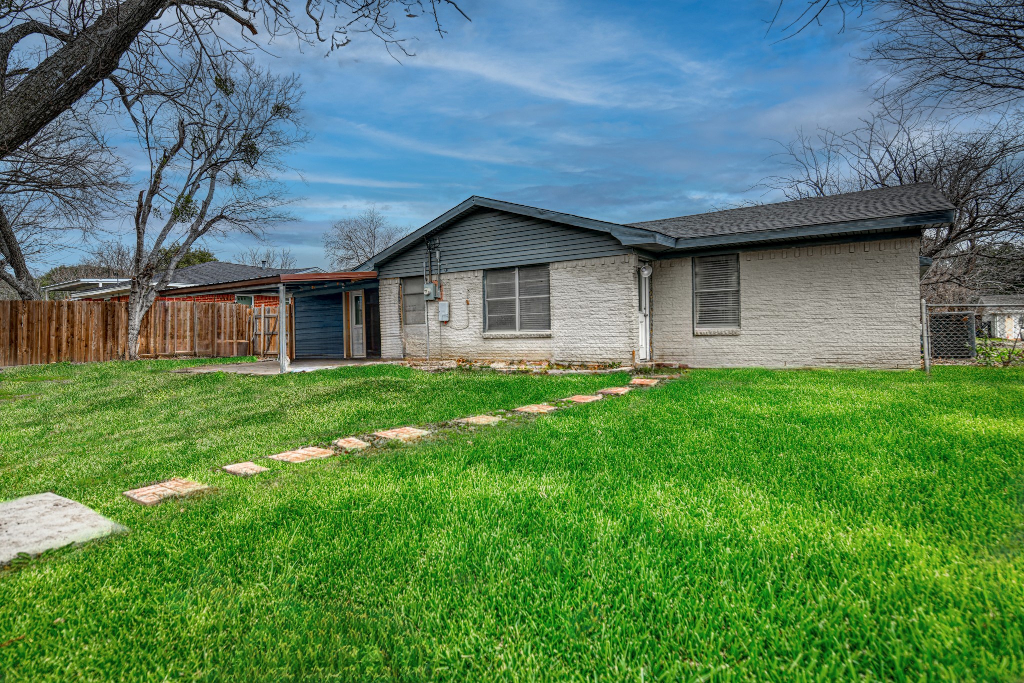1304 Crestview Drive Kaufman TX 75142