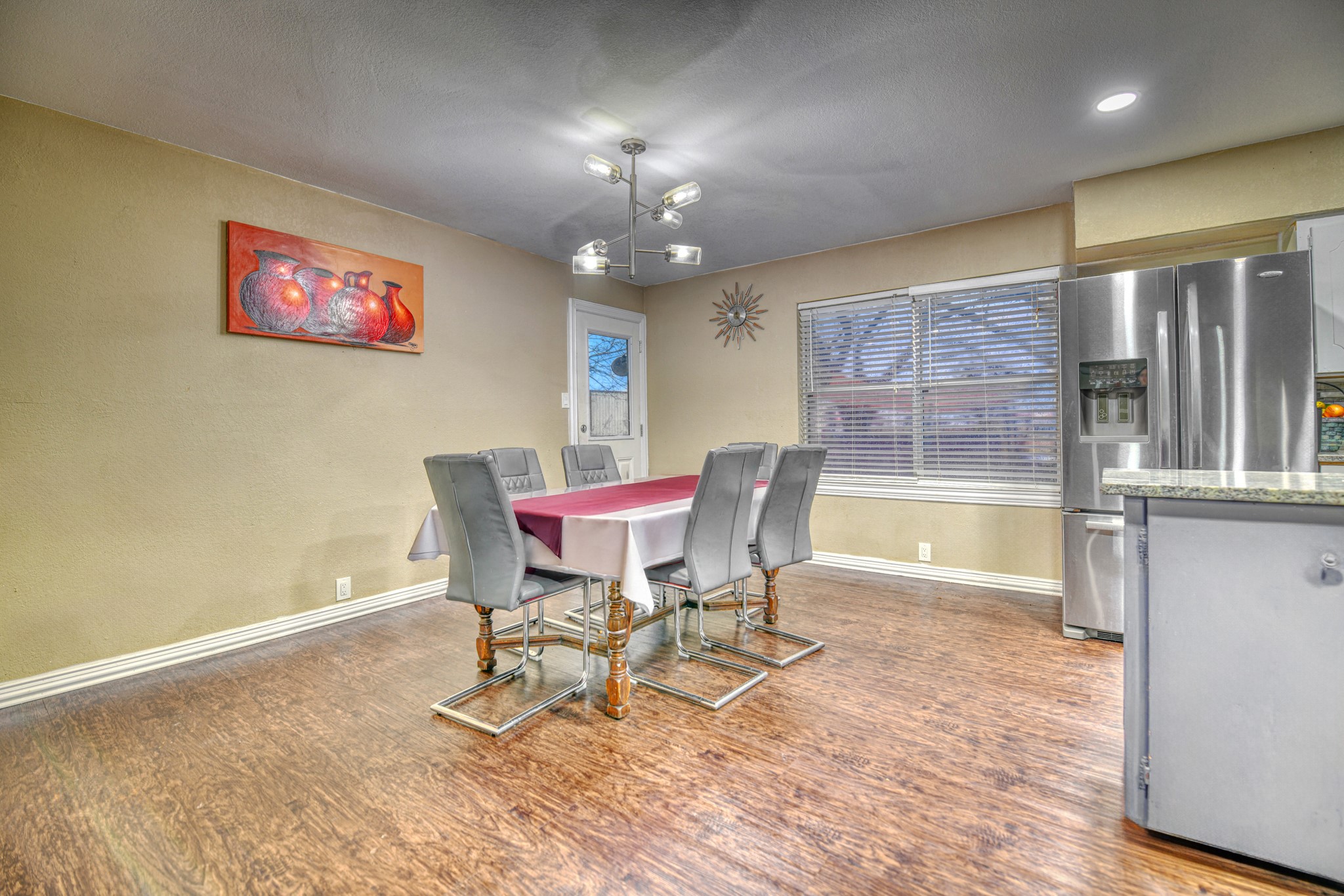 1304 Crestview Drive Kaufman TX 75142