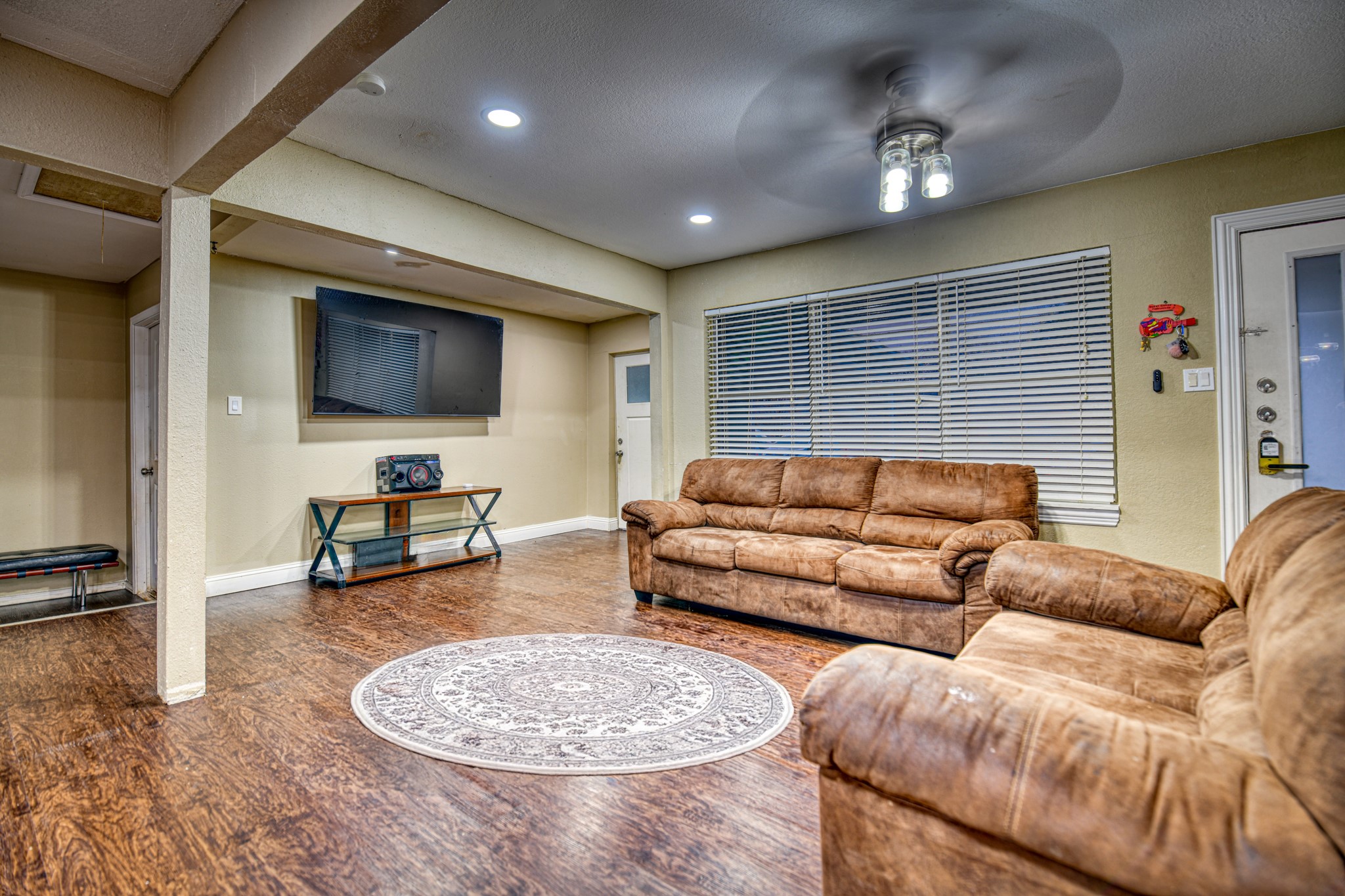 1304 Crestview Drive Kaufman TX 75142