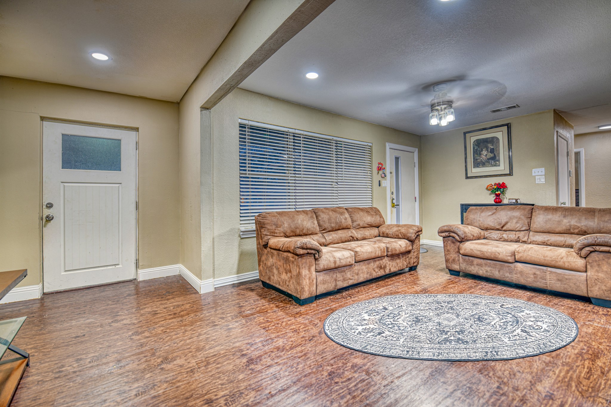 1304 Crestview Drive Kaufman TX 75142