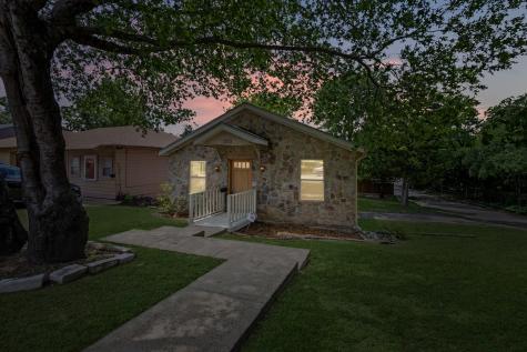 1303 Arizona Avenue Dallas TX 75216