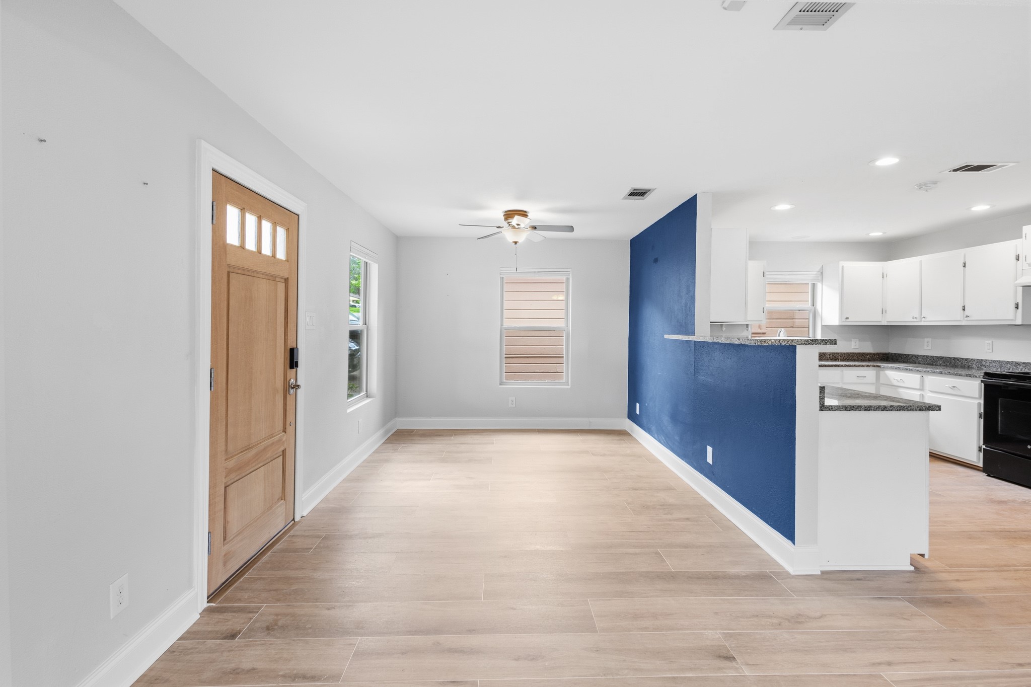 1303 Arizona Avenue Dallas TX 75216