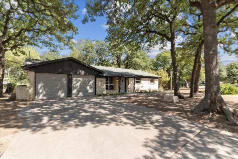 148 Oakhurst Drive Bedford TX 76022