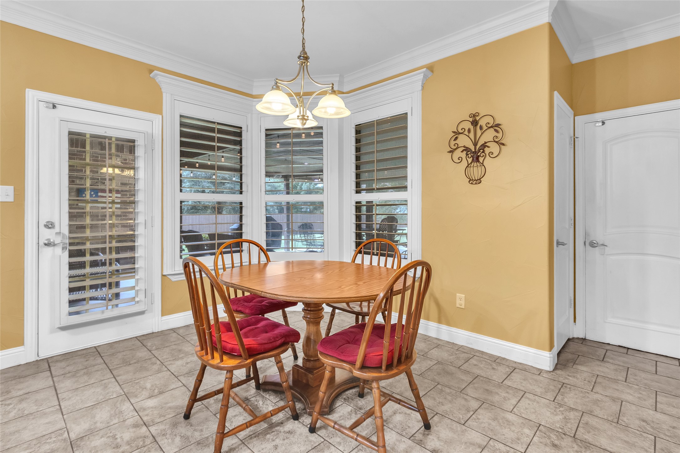 1921 Willow Bend Drive Oak Leaf TX 75154