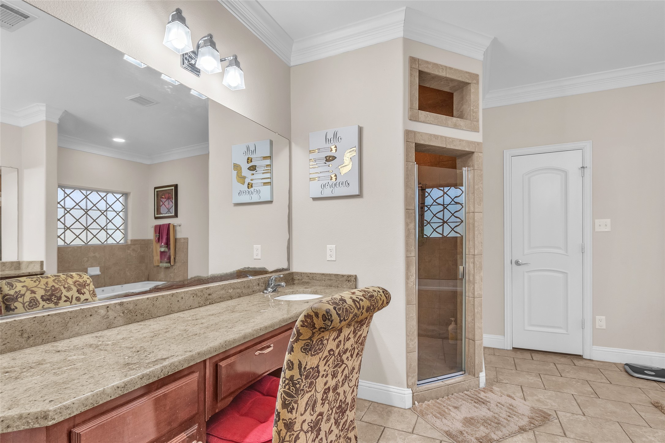 1921 Willow Bend Drive Oak Leaf TX 75154