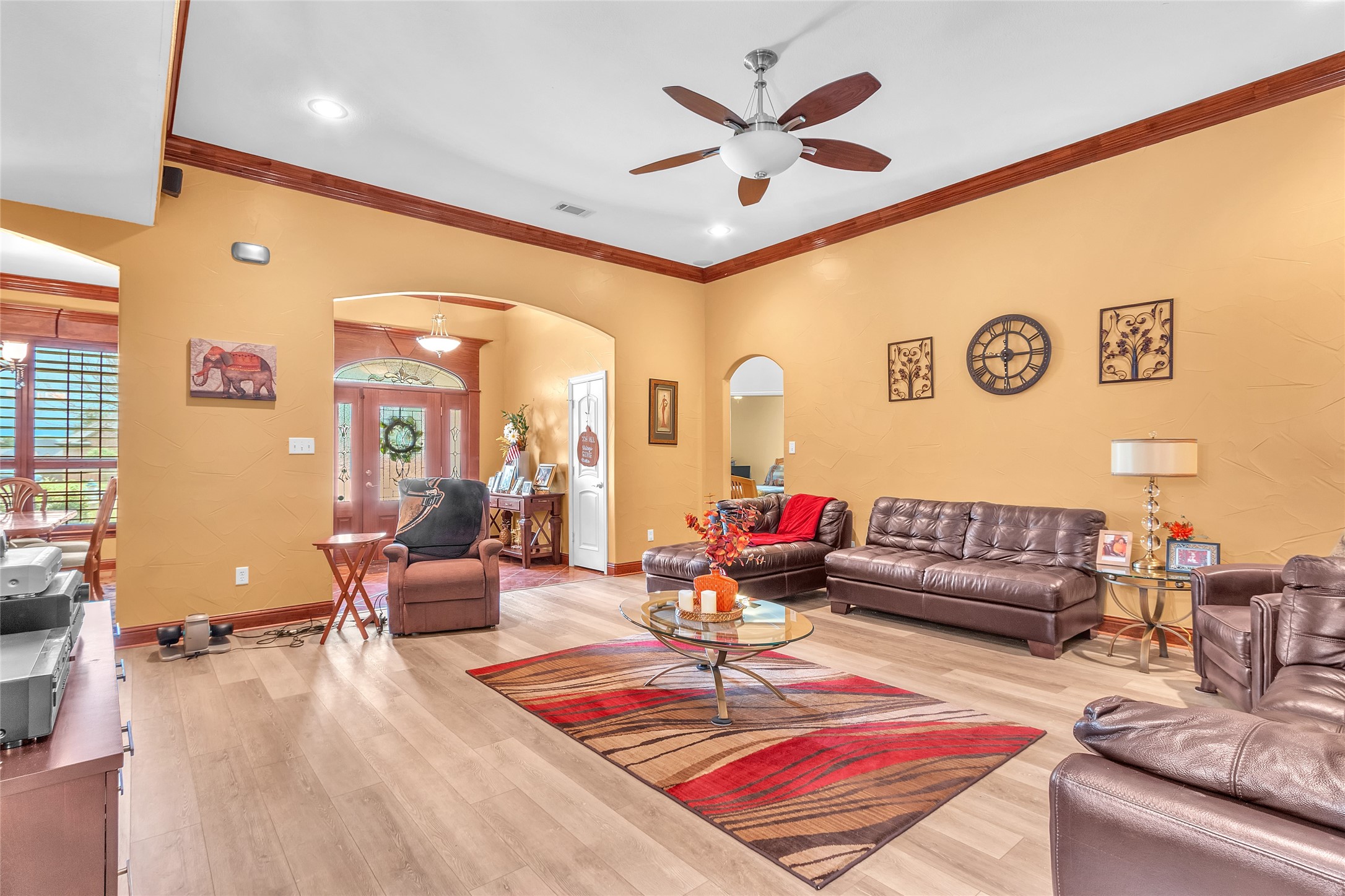 1921 Willow Bend Drive Oak Leaf TX 75154