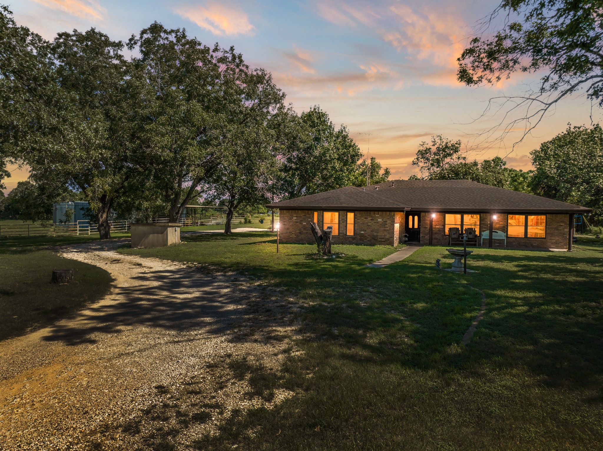 821 E Stegall Road Robinson TX 76706
