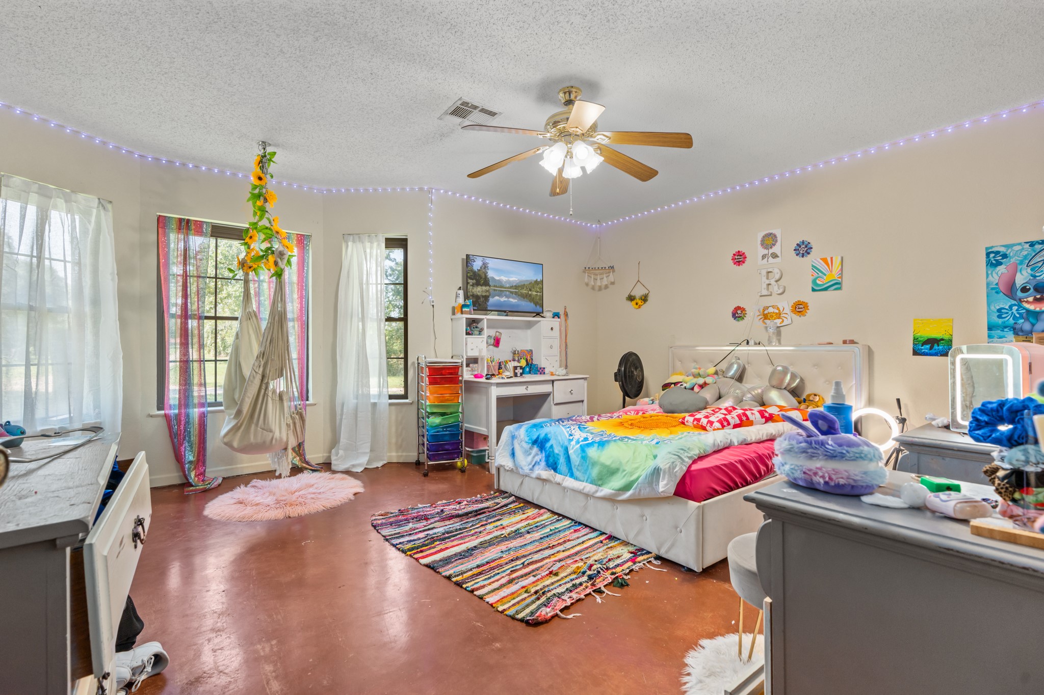 821 E Stegall Road Robinson TX 76706