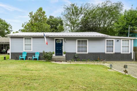 124 English Street Mineola TX 75773