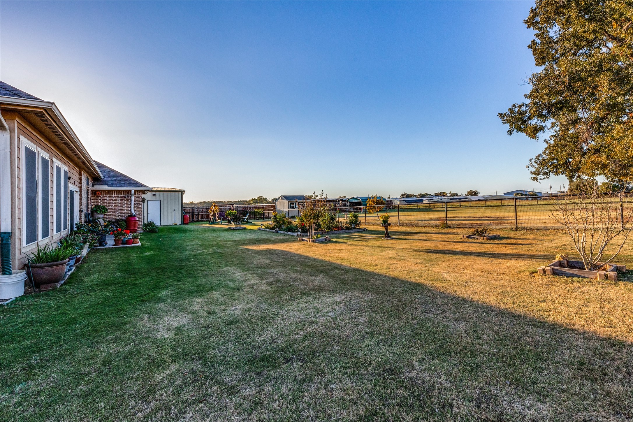 213 Savannah Drive Weatherford TX 76087