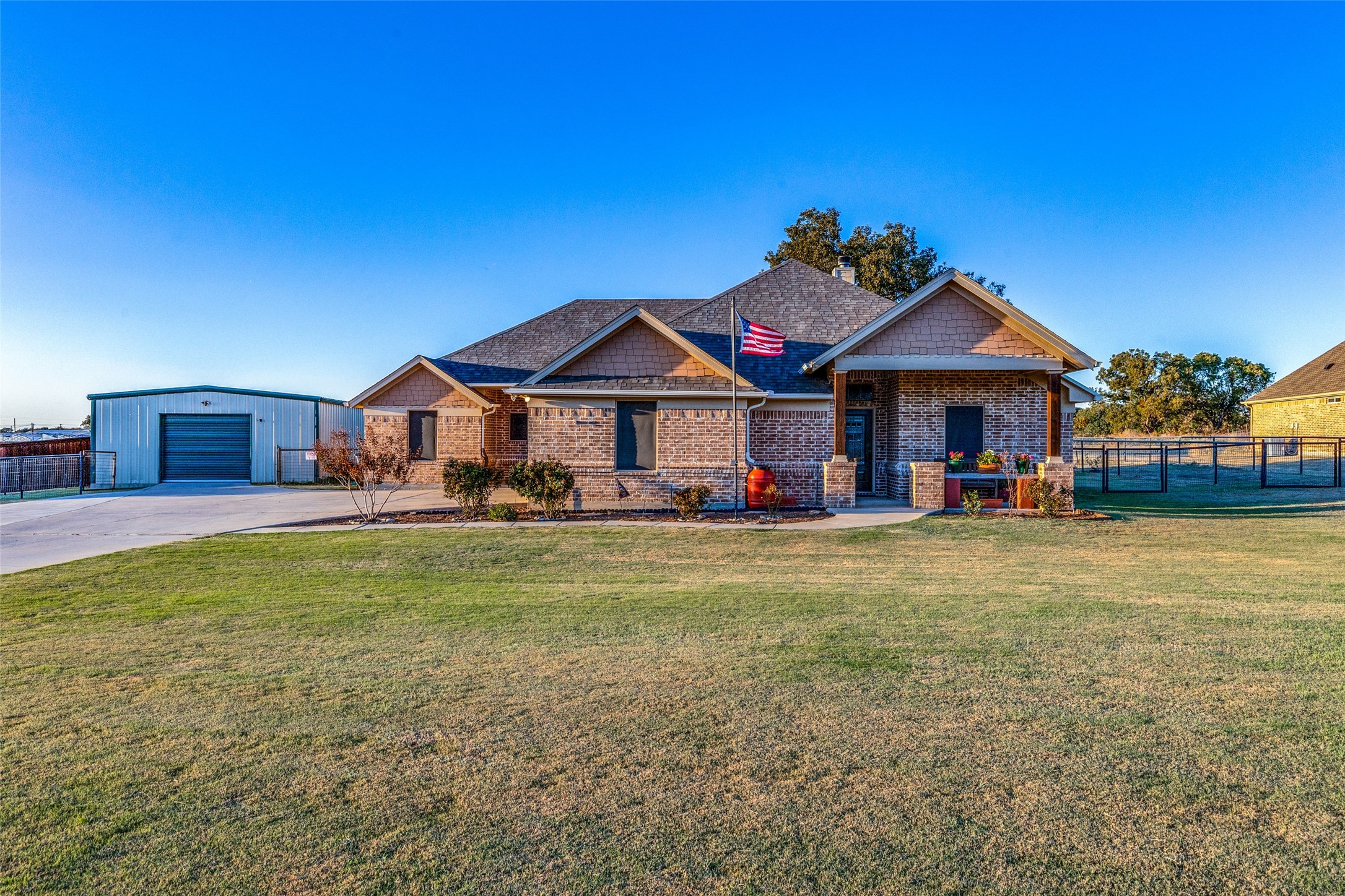 213 Savannah Drive Weatherford TX 76087