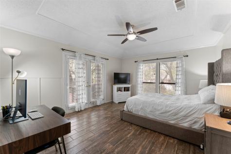 2705 Dover Gardens Drive Arlington TX 76017