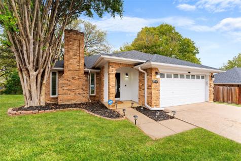 2705 Dover Gardens Drive Arlington TX 76017