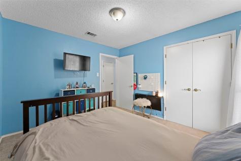 2705 Dover Gardens Drive Arlington TX 76017