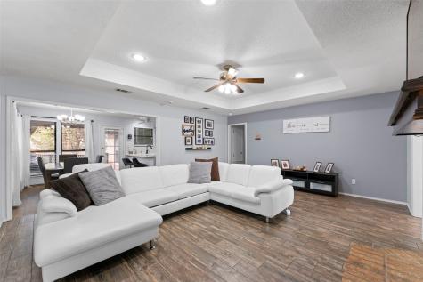 2705 Dover Gardens Drive Arlington TX 76017