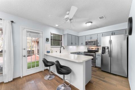 2705 Dover Gardens Drive Arlington TX 76017