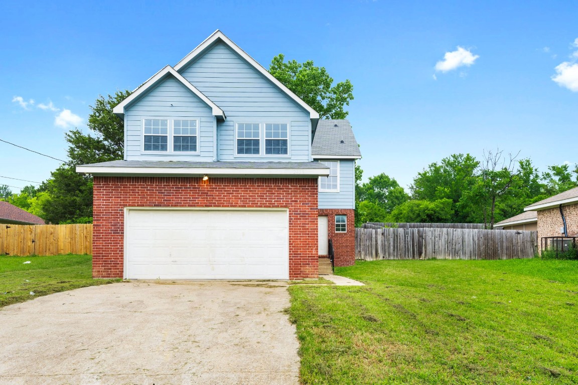 2439 Kahn Street Dallas TX 75241