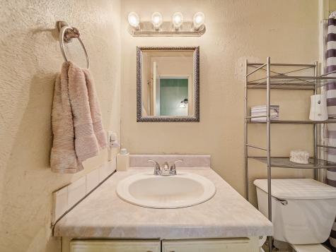13833 Indian Wells Road Dallas TX 75253