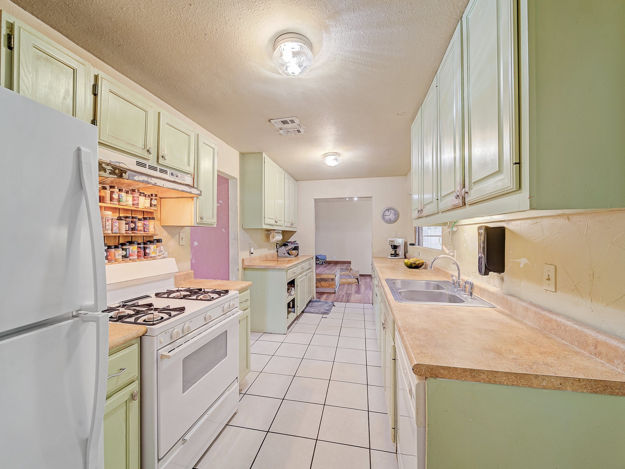 13833 Indian Wells Road Dallas TX 75253