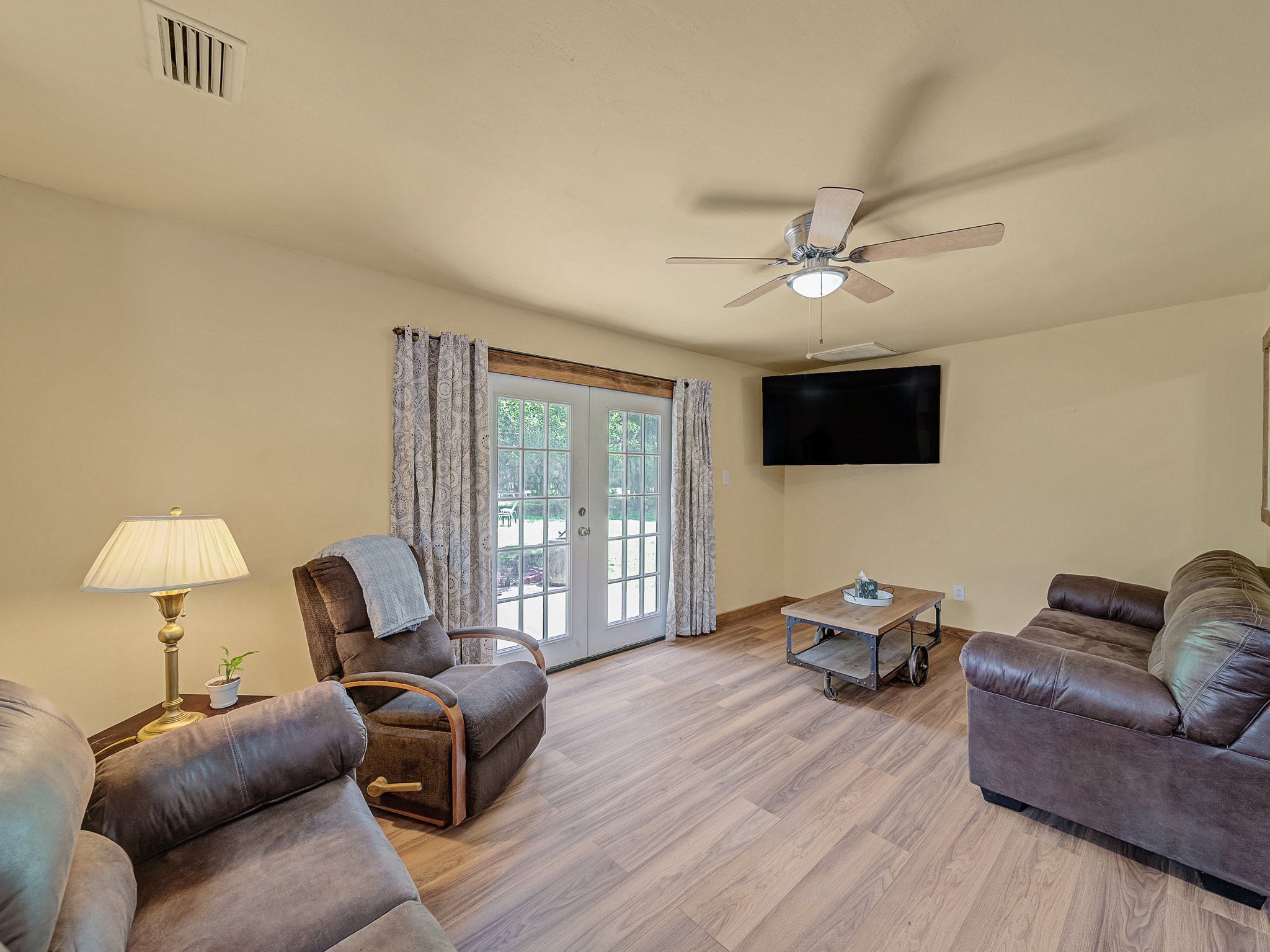 13833 Indian Wells Road Dallas TX 75253