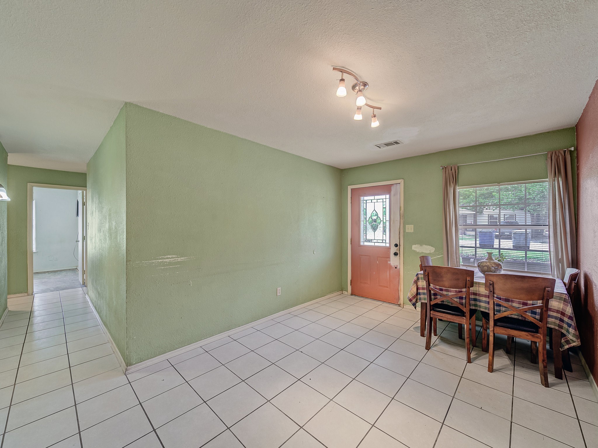 13833 Indian Wells Road Dallas TX 75253