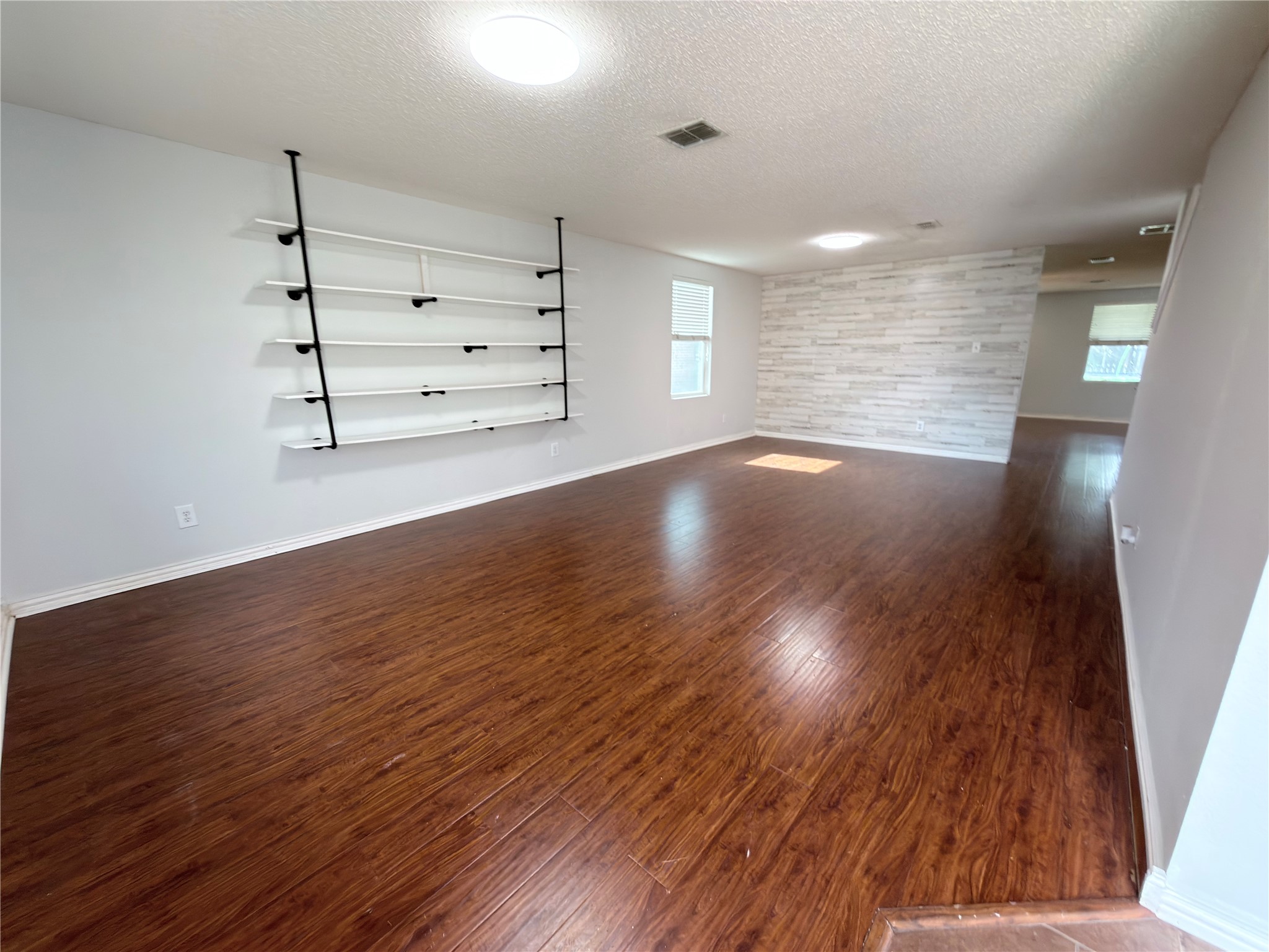 2032 Cap Rock Lane Grand Prairie TX 75052