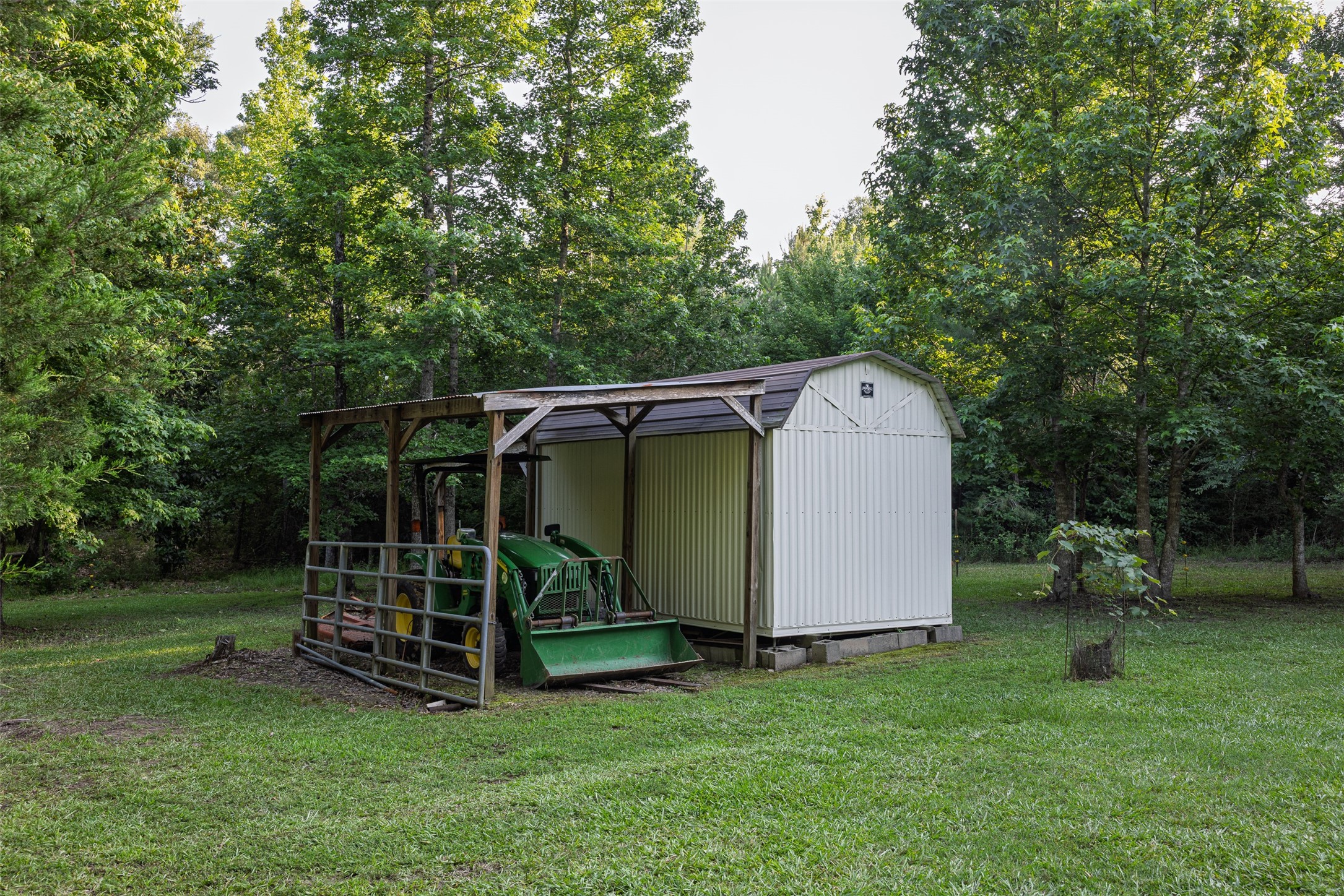 329 County Road 2804 Alto TX 75925