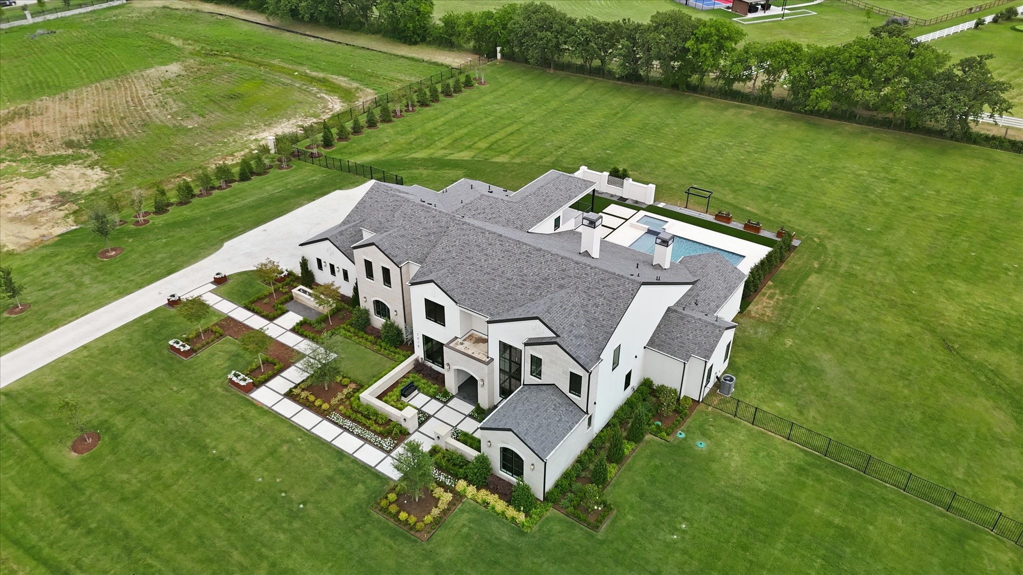 1418 Clydesdale Road Bartonville TX 76226