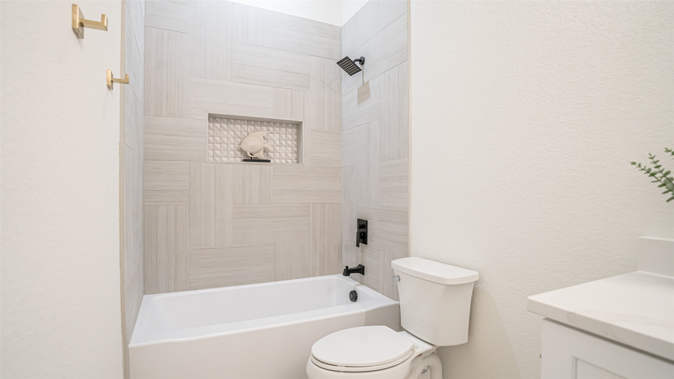5634 Barkridge Drive Granbury TX 76048