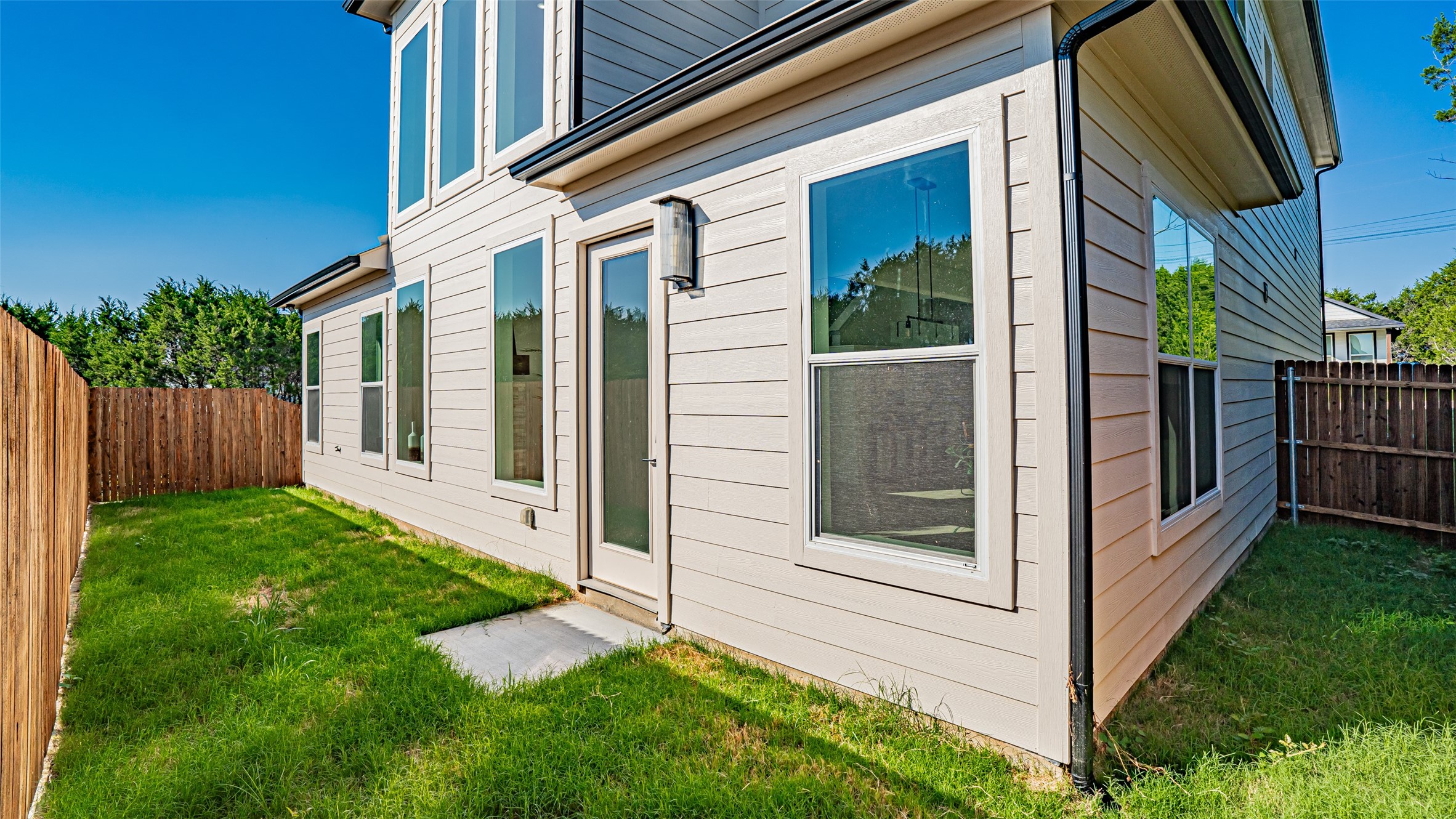 5634 Barkridge Drive Granbury TX 76048