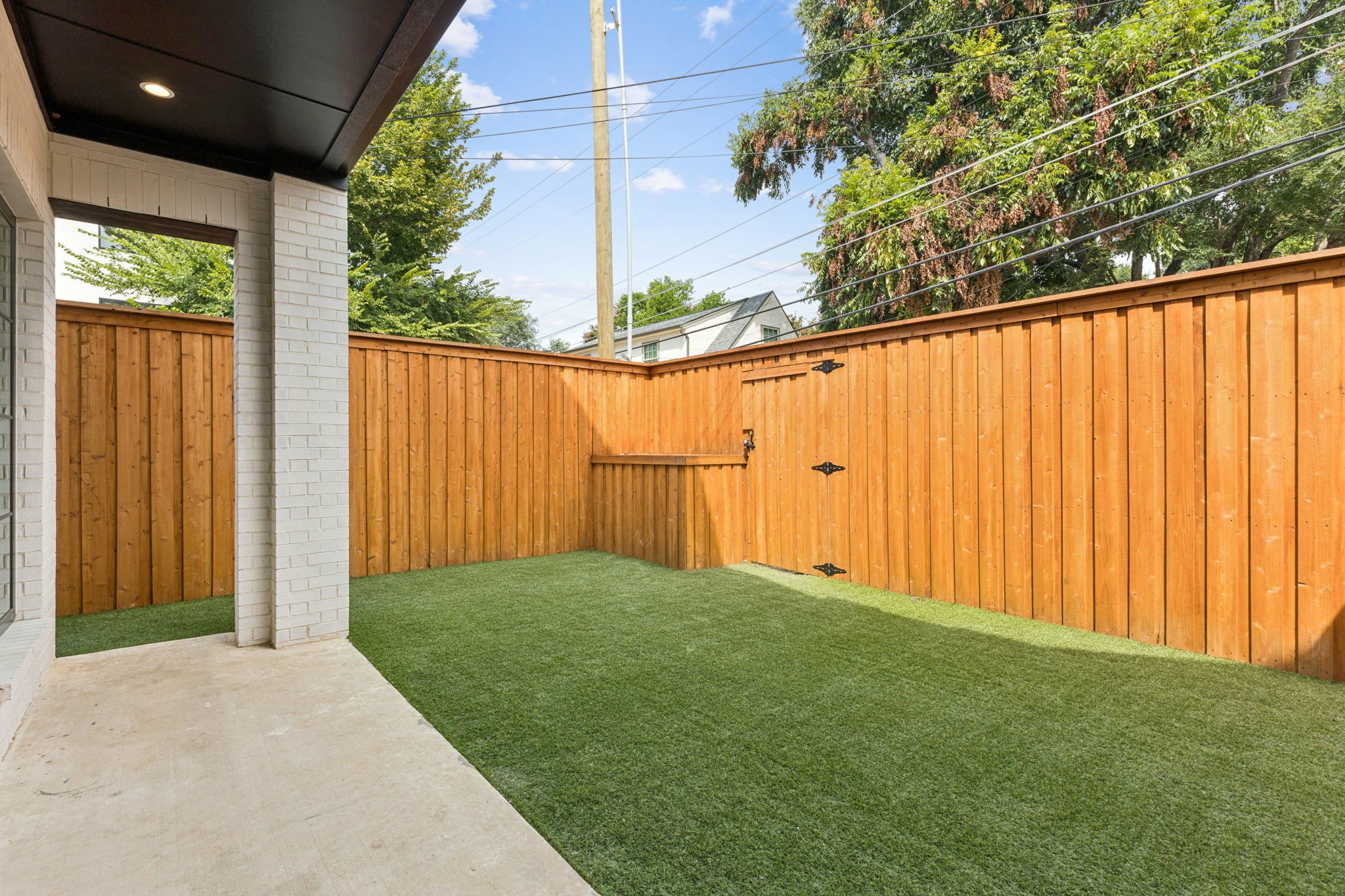 3921 Hawthorne Avenue Dallas TX 75219