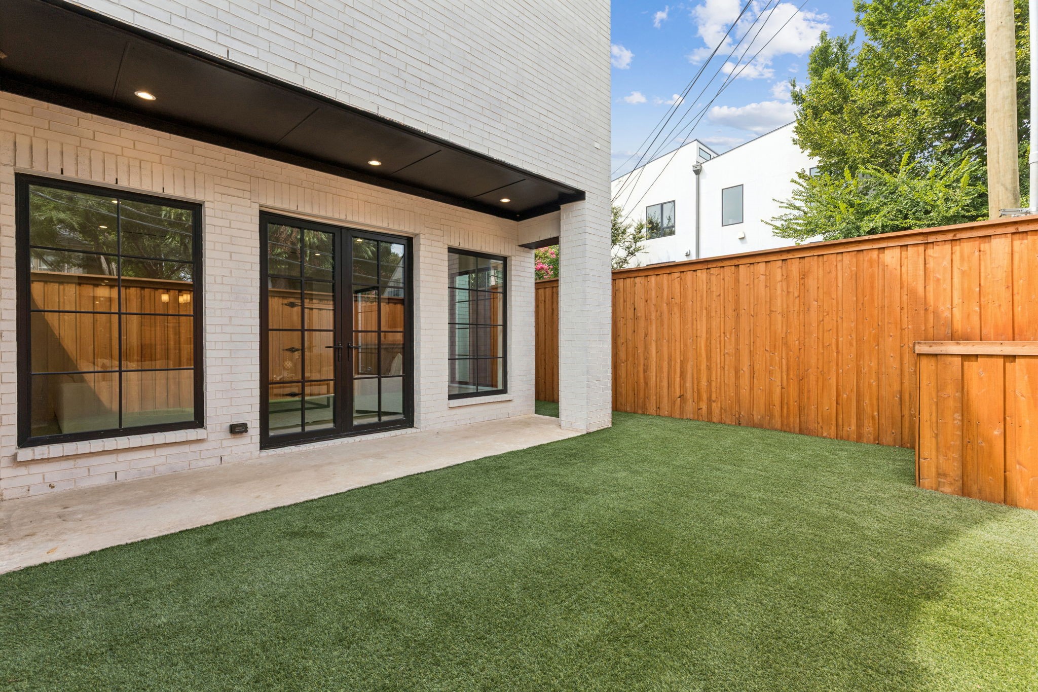 3921 Hawthorne Avenue Dallas TX 75219