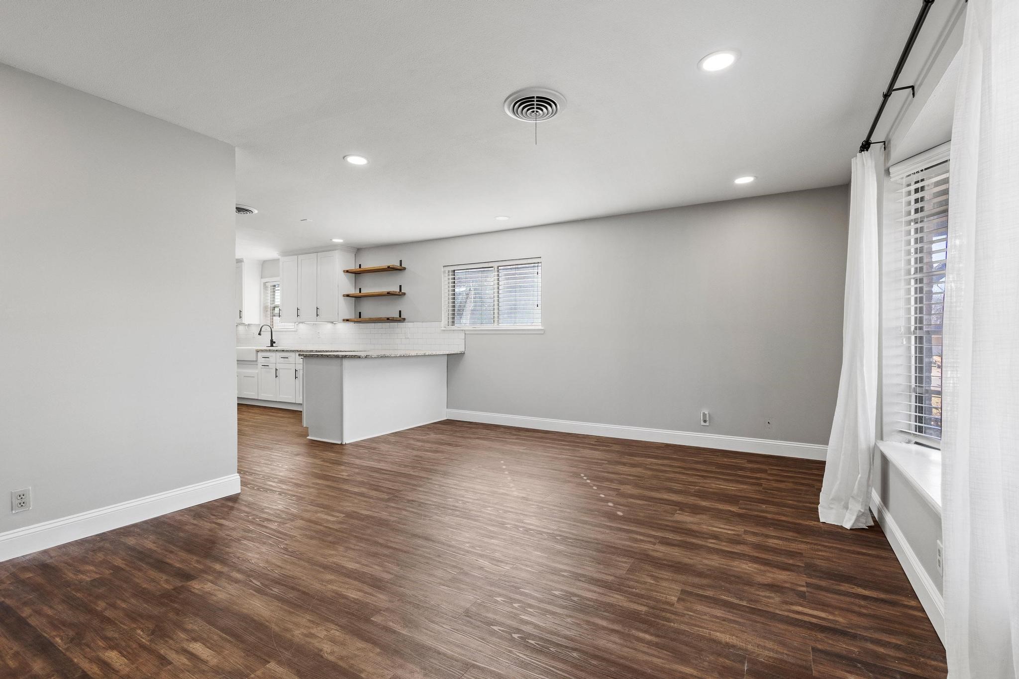 1216 W Lamberth Road Sherman TX 75092