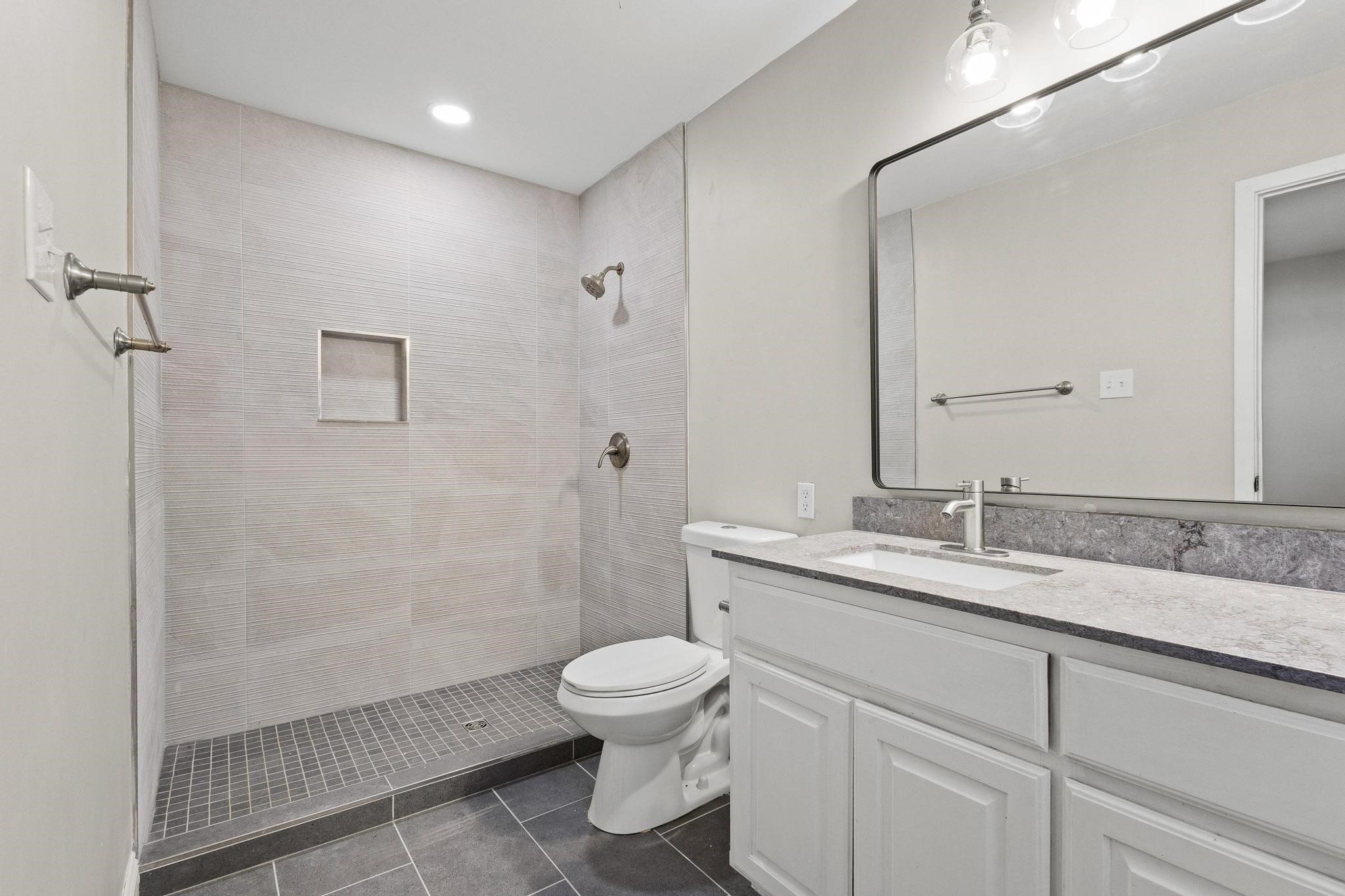 1216 W Lamberth Road Sherman TX 75092