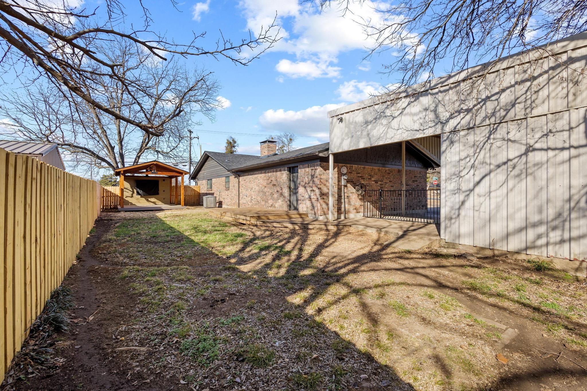 1216 W Lamberth Road Sherman TX 75092