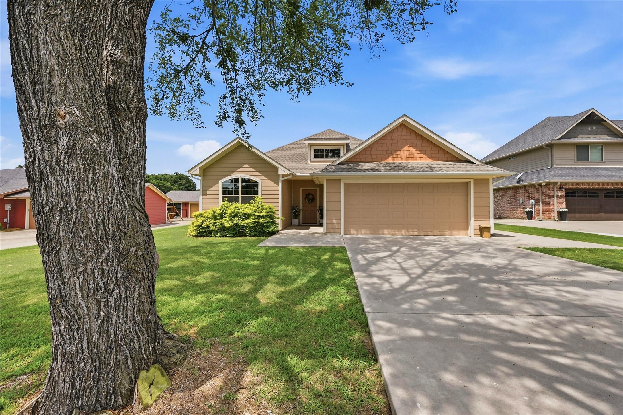 114 Sequoya Drive Lake Kiowa TX 76240