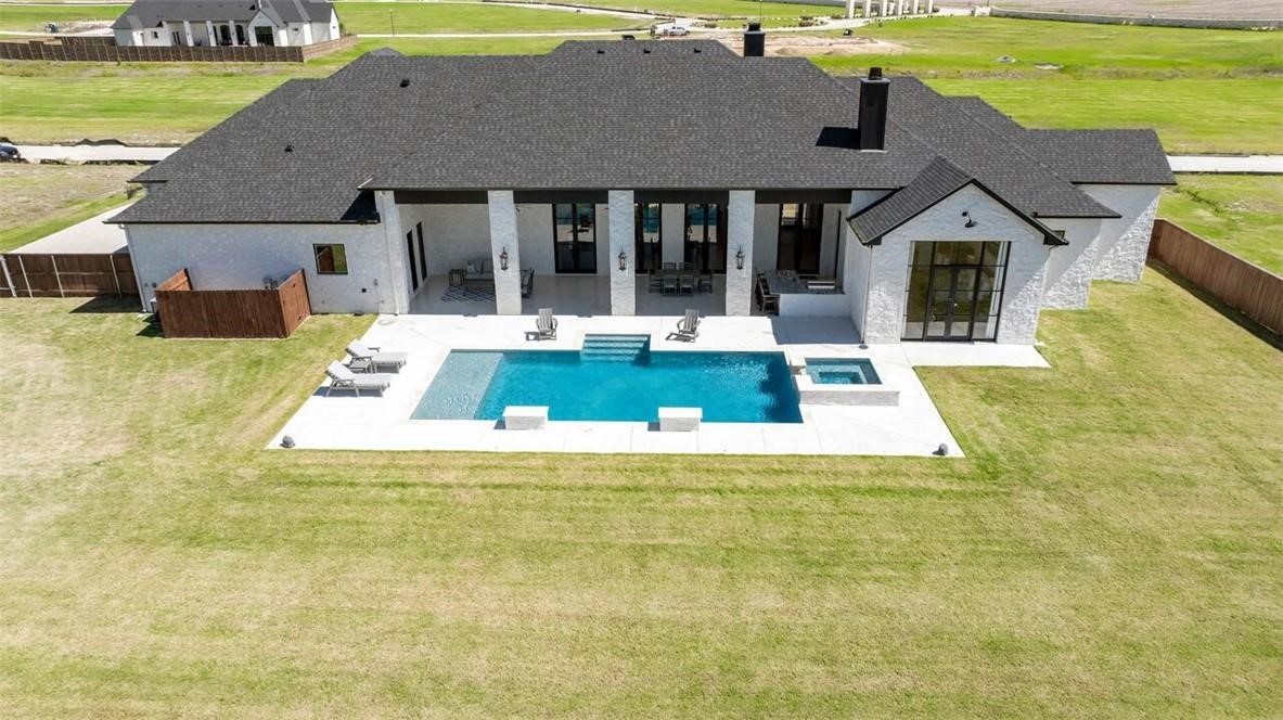 134 Sunflower Street Lorena TX 76655