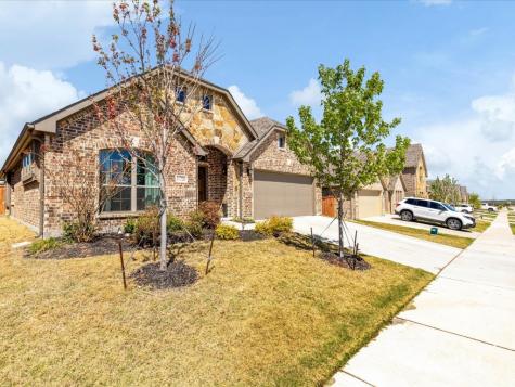 11720 Buckthorn Drive Fort Worth TX 76108