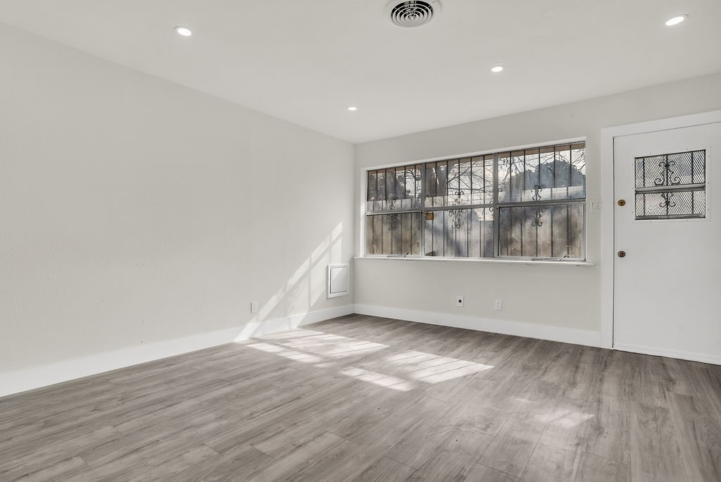 1246 Brookmere Drive Dallas TX 75216