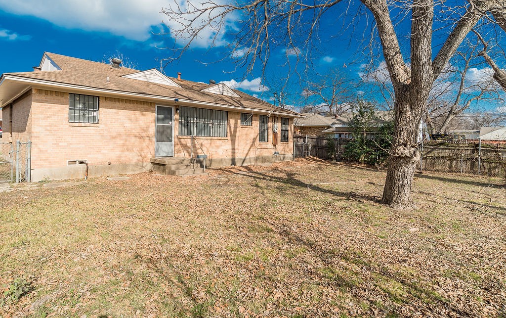 1246 Brookmere Drive Dallas TX 75216