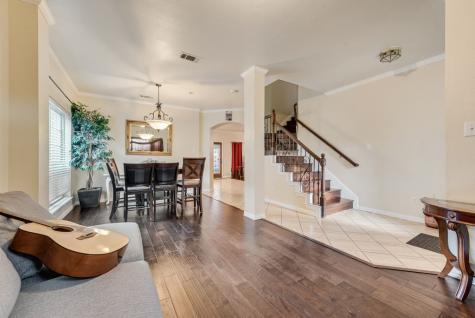 5715 Creekhollow Drive Arlington TX 76018