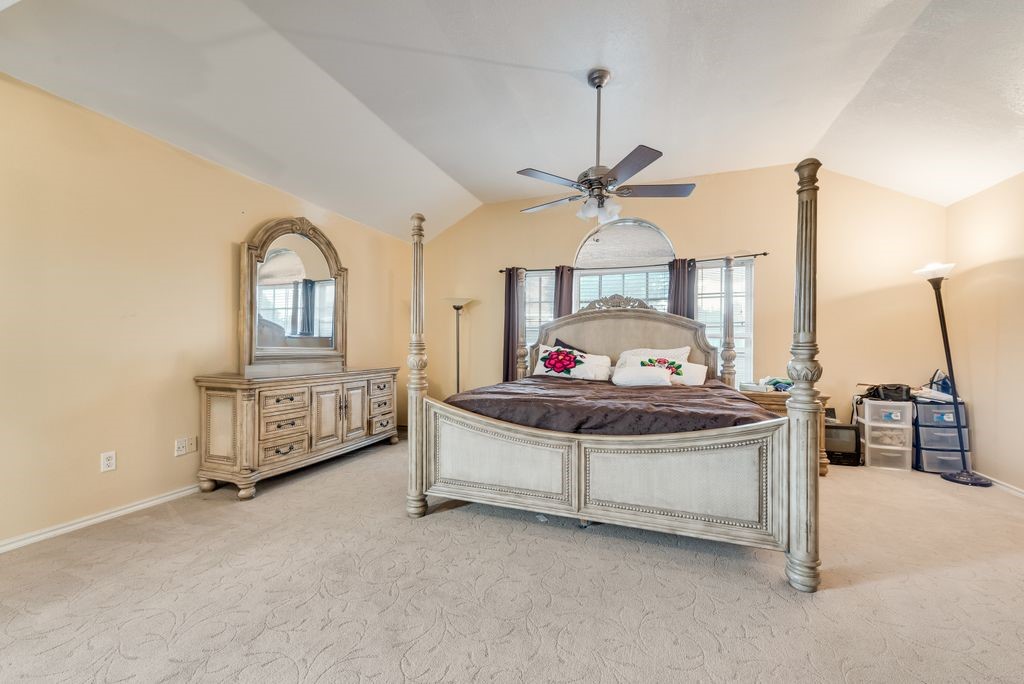 5715 Creekhollow Drive Arlington TX 76018
