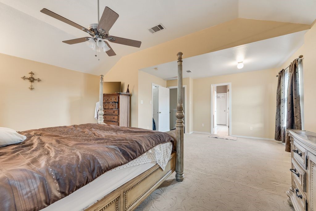 5715 Creekhollow Drive Arlington TX 76018