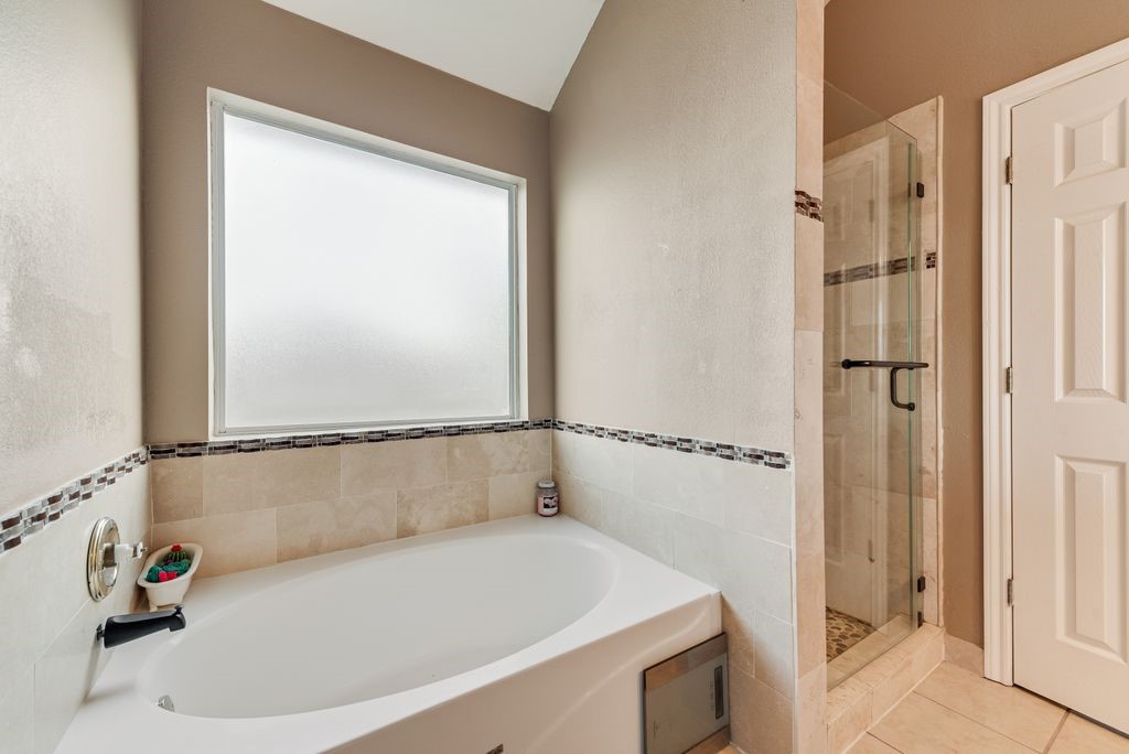 5715 Creekhollow Drive Arlington TX 76018